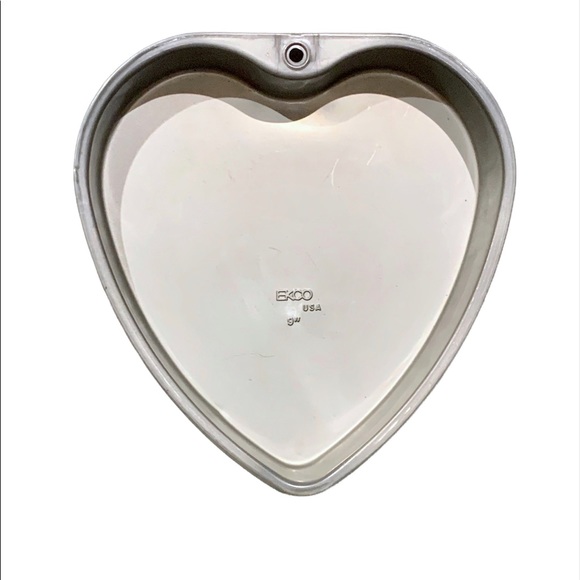 Vintage ❤️ valentine ECKO USA 9" Heart Shaped Cake Pan #7165 - Picture 1 of 1